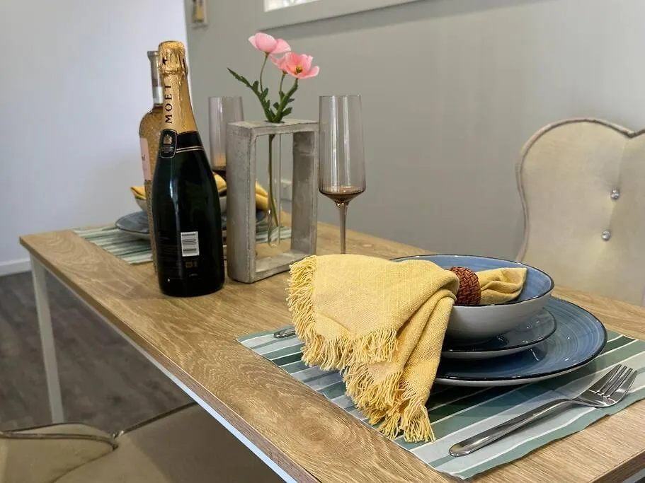 Holiday home Central Contemporary 1Br Studio Villa Brisbane Australia